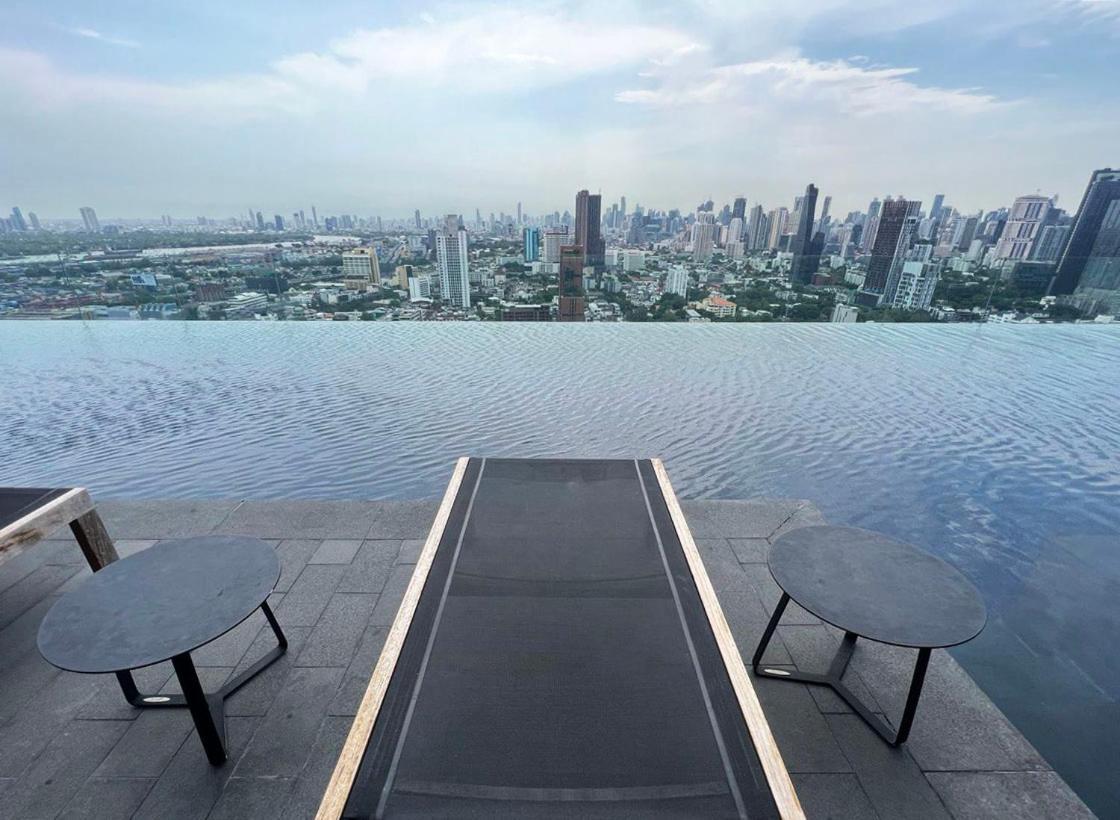 2 Bedroom Luxury Apartment 3 Min Walk From Bts Ekkamai Bangkok Esterno foto