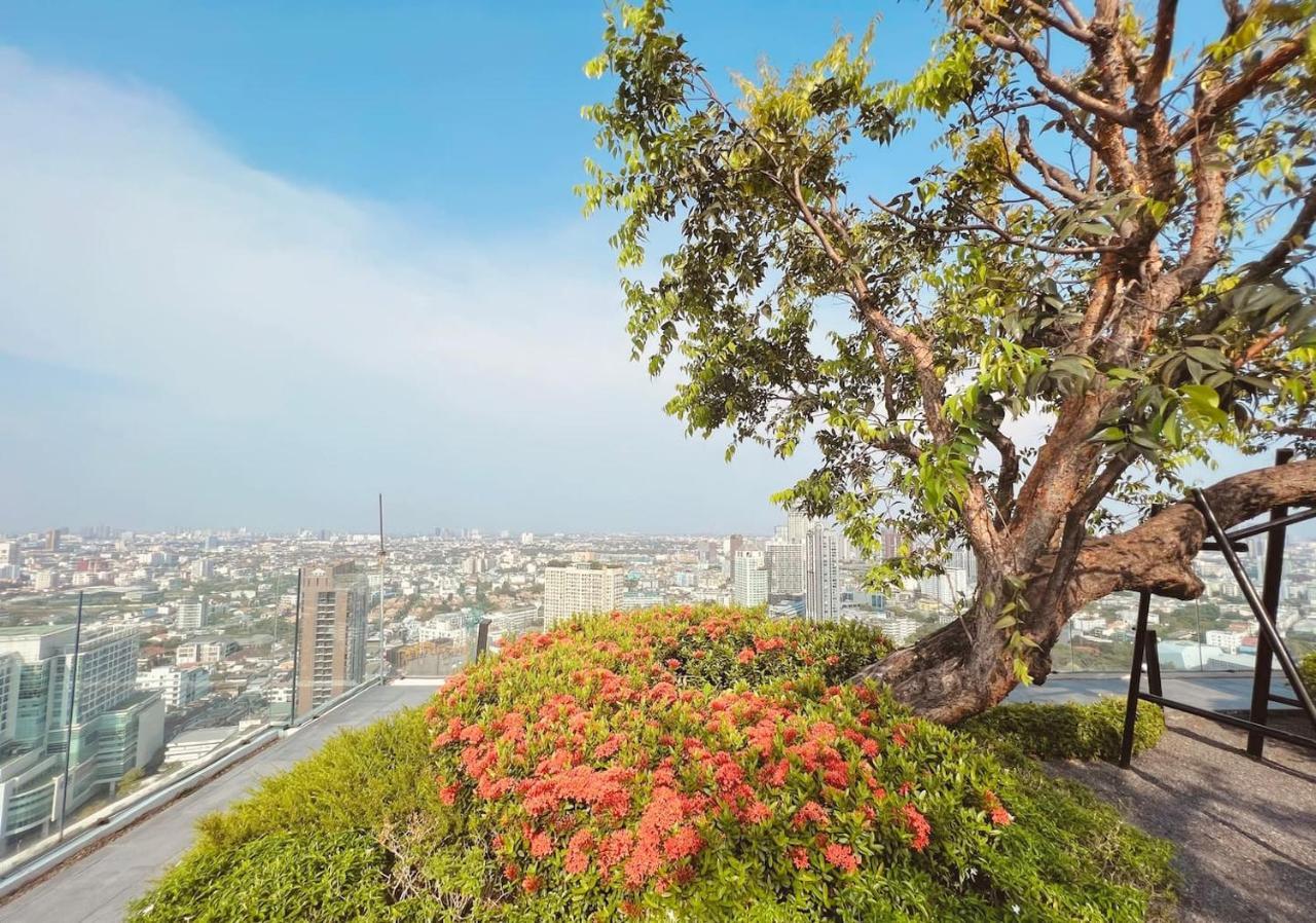 2 Bedroom Luxury Apartment 3 Min Walk From Bts Ekkamai Bangkok Esterno foto
