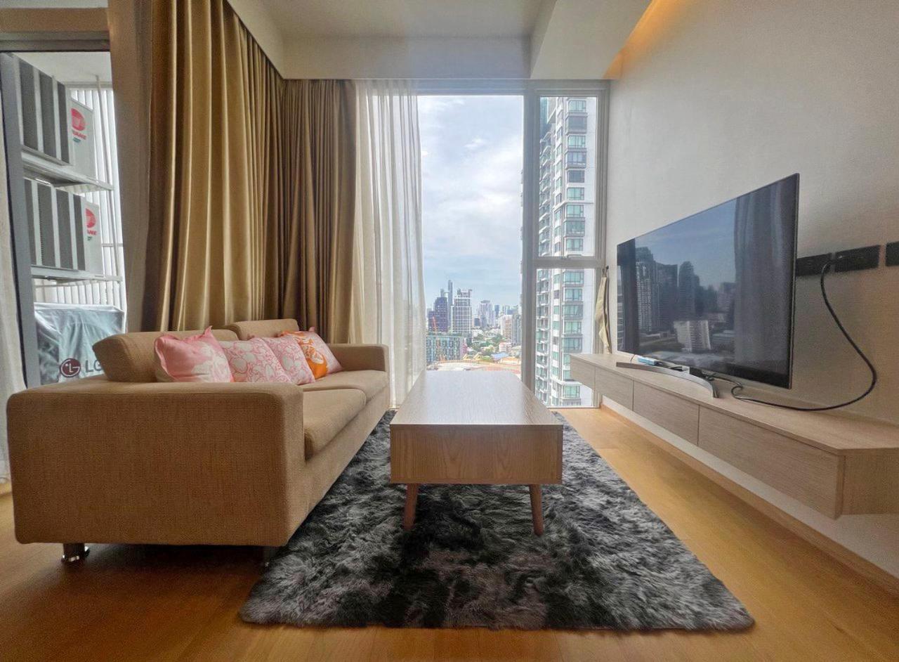 2 Bedroom Luxury Apartment 3 Min Walk From Bts Ekkamai Bangkok Esterno foto